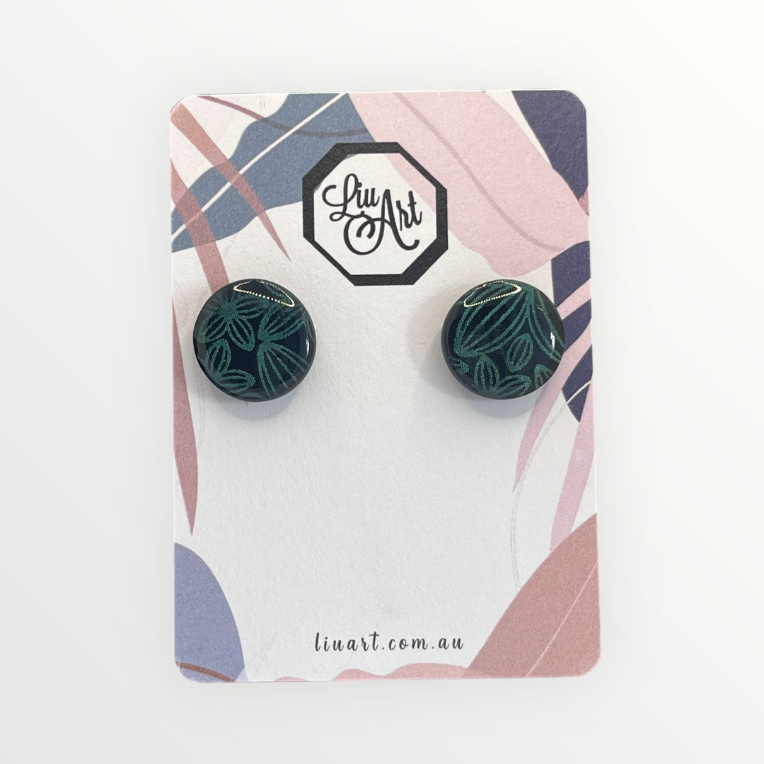 Polymer Clay Dark Leaf