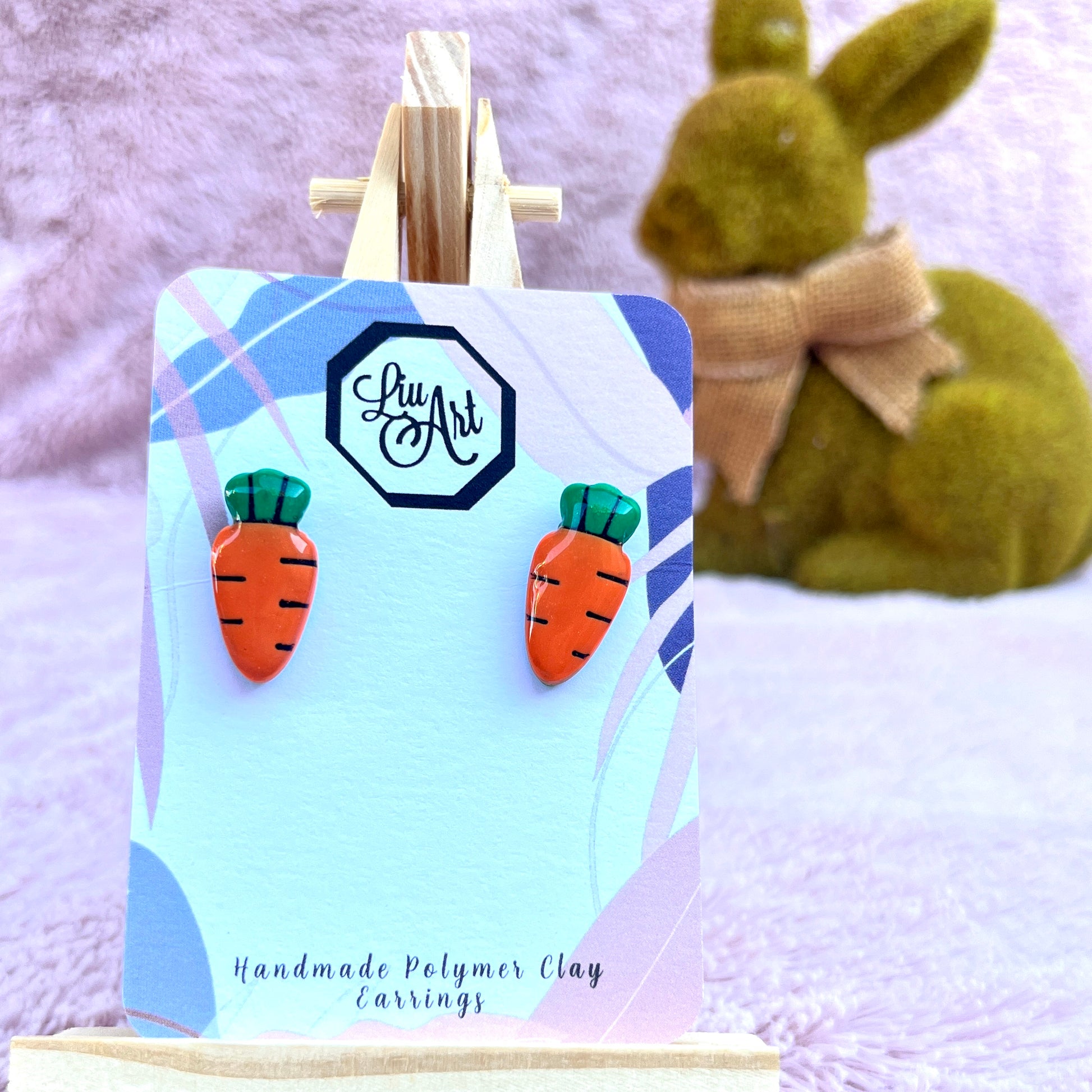 polymer-clay-earrings-easter-carrot-perspective-view