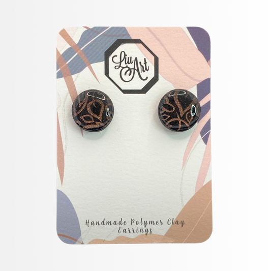 stud-polymer-clay-earrings-noir-petals-front-view
