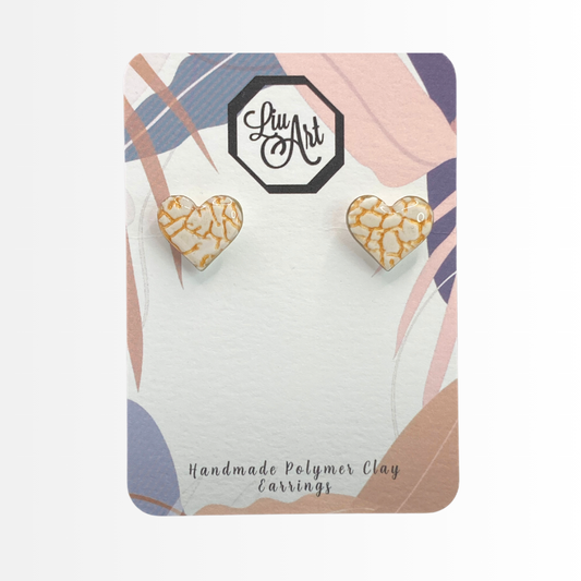 stud-polymer-clay-earrings-golden-heart-front-view
