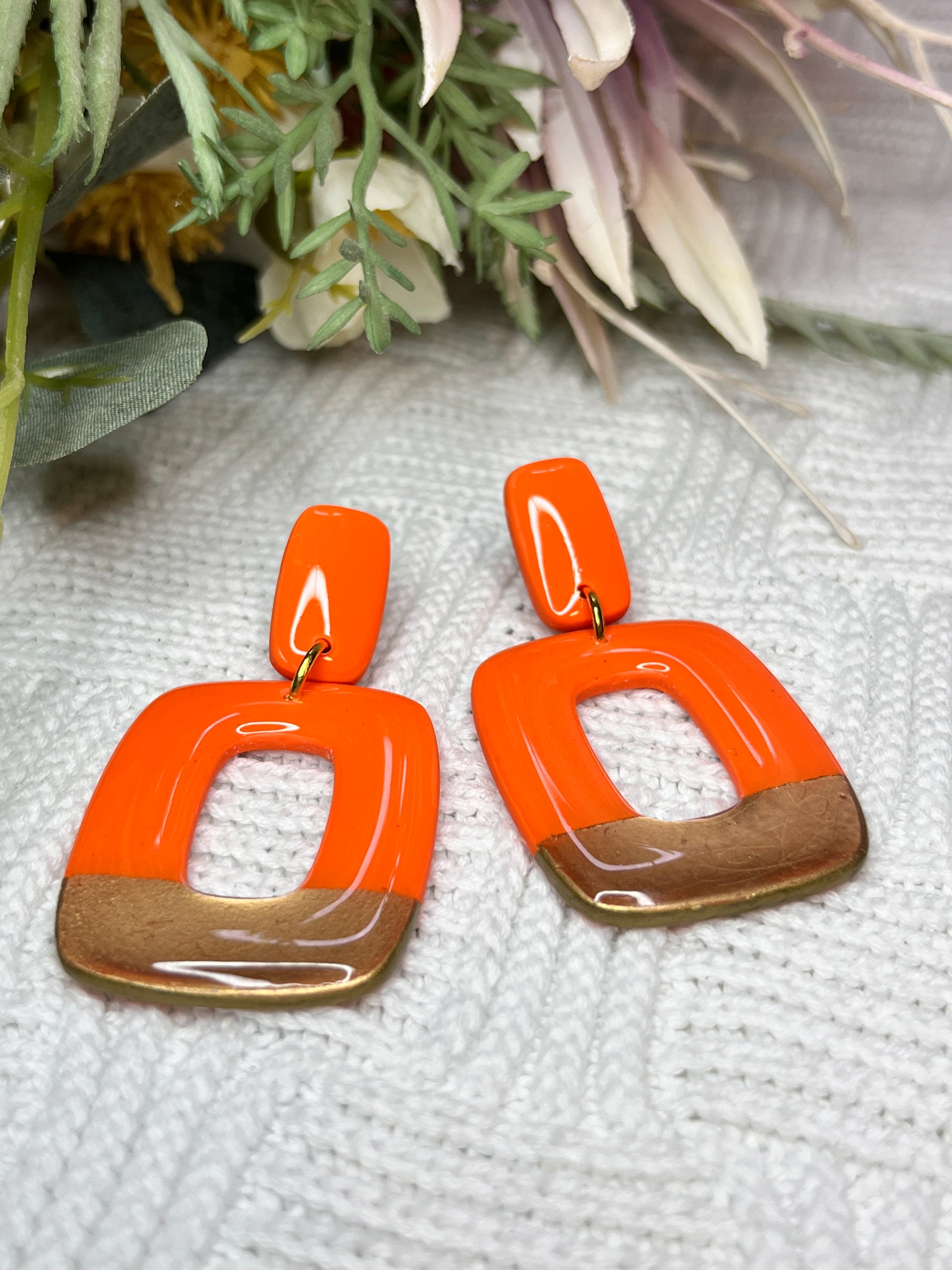 polymer-clay-earrings-orange-close-view
